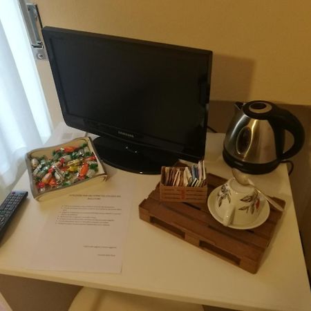 Locanda Della Pieve Tizzano Val Parma Exteriér fotografie