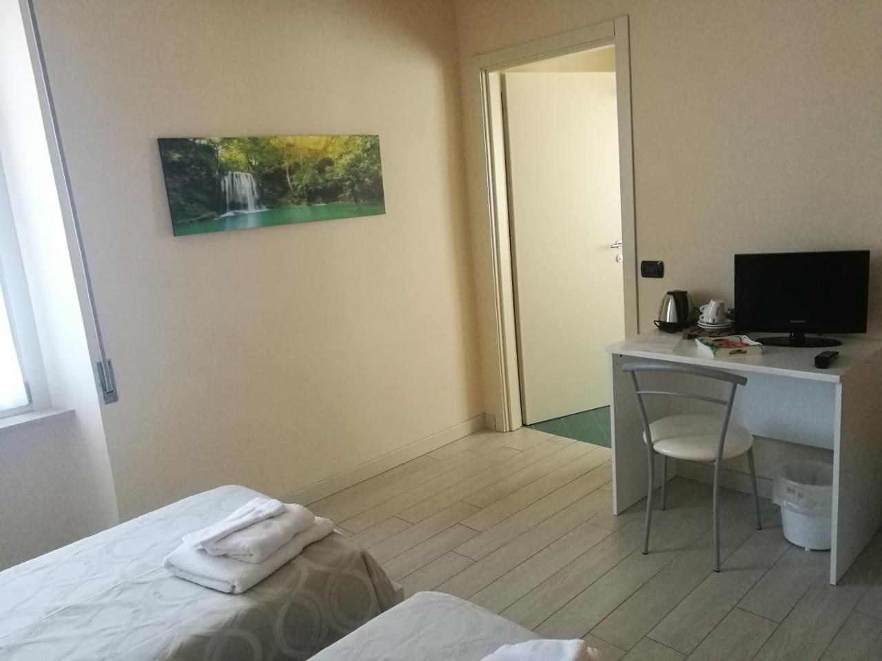 Locanda Della Pieve Tizzano Val Parma Exteriér fotografie